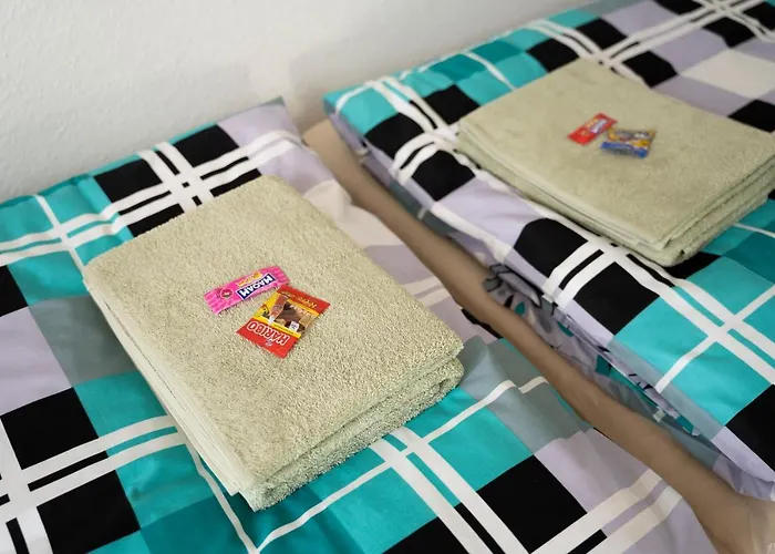 شقة Fuer 4, Mitten In سولينجين